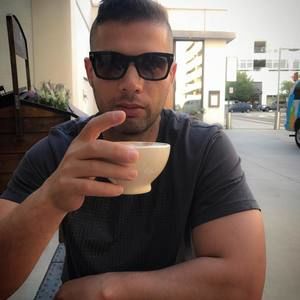 Meet your Posher, Aj